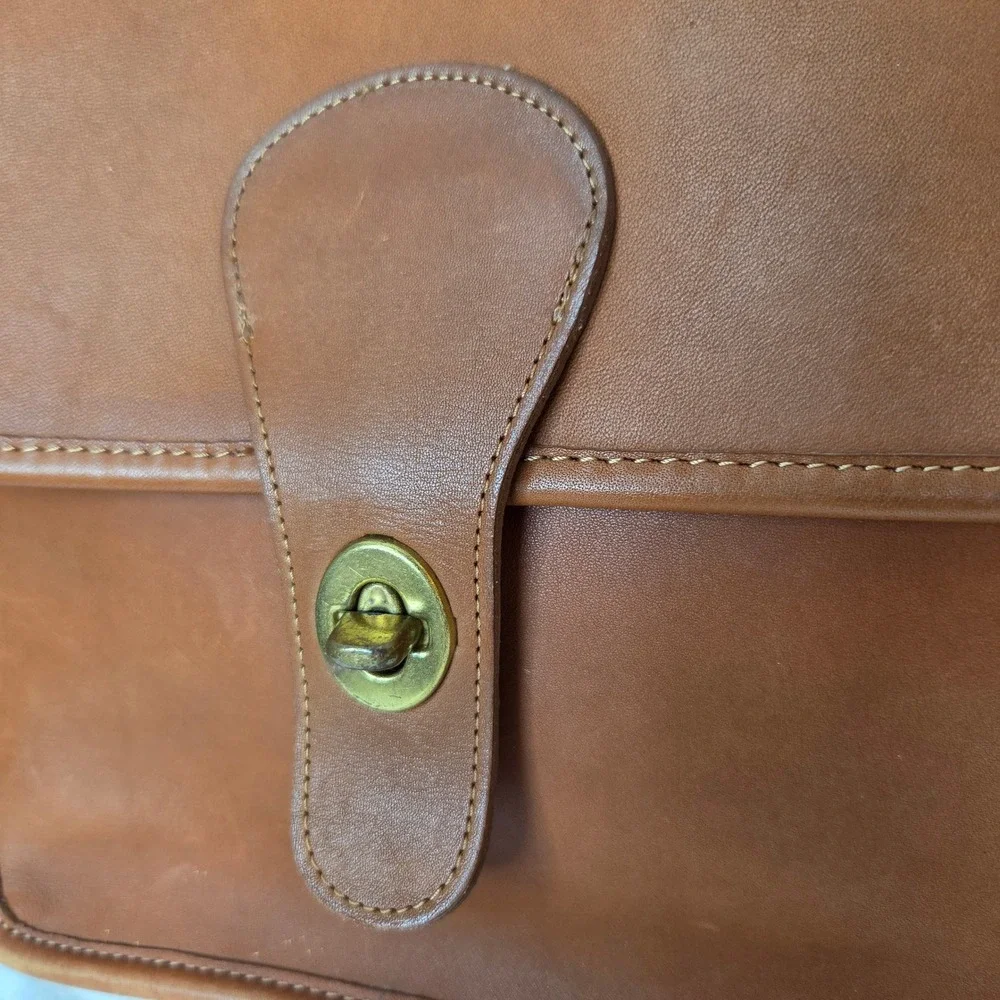 Vintage COACH 5275 Leather Briefcase Messenger Bag British Tan Made in USA 80s